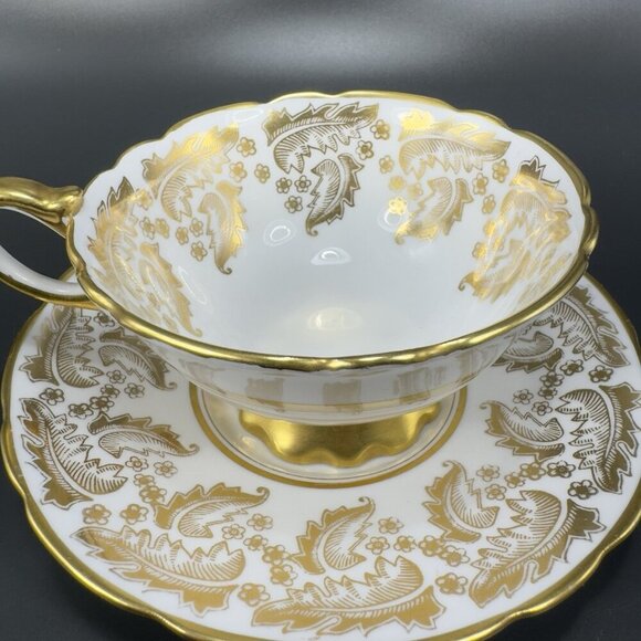 Royal Stafford Fine Porcelain China Teacup And Saucer England Heavy Gold Pattern - Picture 8 of 16